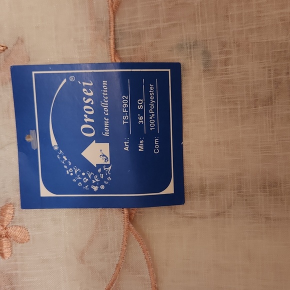 Square Table Linen/Topper - Picture 6 of 6